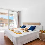 Appartement 302 Modern, Light, Comfortable With Swimming Pool