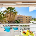 302 Modern, Light, Comfortable With Swimming Pool Appartement