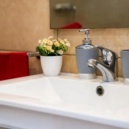 Apartmán 302 Modern, Light, Comfortable With Swimming Pool *