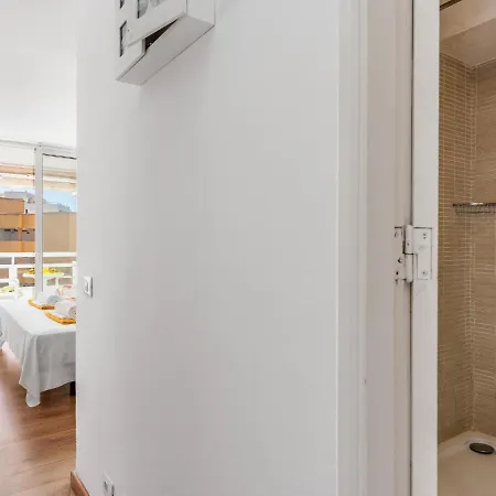 Lejlighed 302 Modern, Light, Comfortable With Swimming Pool Playa de las Américas