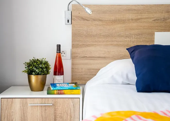 Διαμέρισμα 302 Modern, Light, Comfortable With Swimming Pool *