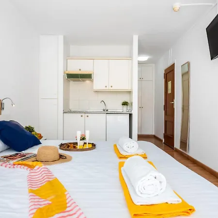 302 Modern, Light, Comfortable With Swimming Pool Apartamento Playa de las Americas (Tenerife)