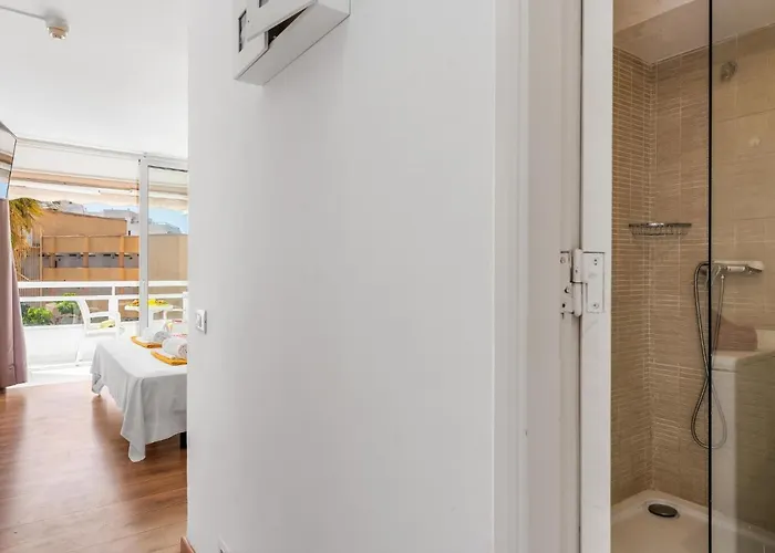 Appartamento 302 Modern, Light, Comfortable With Swimming Pool Playa de las Americas (Tenerife)